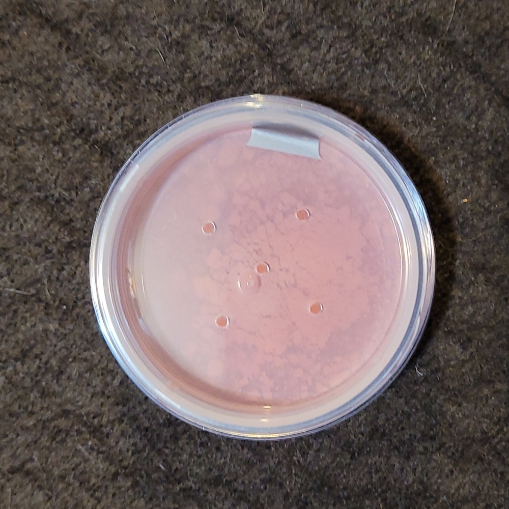 Avon smooth mineral blush
